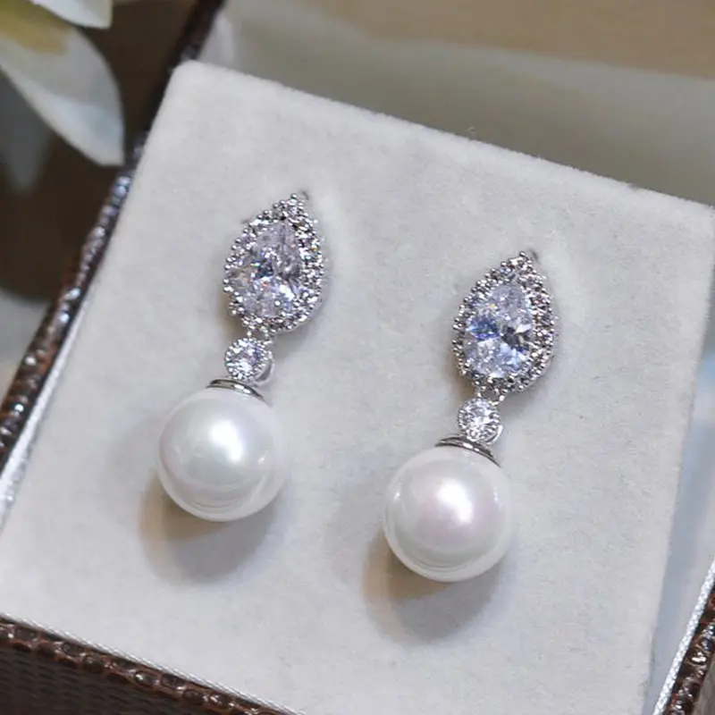 Huitan Temperament White Imitation Pearl Drop Earrings for Women Elegant Engagement Wedding Party Ear Accessories Trendy Jewelry
