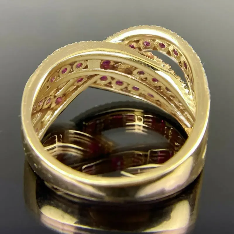Huitan Bright Rose Red CZ Cross Rings for Women New Gorgeous Wedding Band Accessory Anniversary Gift Temperament Lady's Jewelry