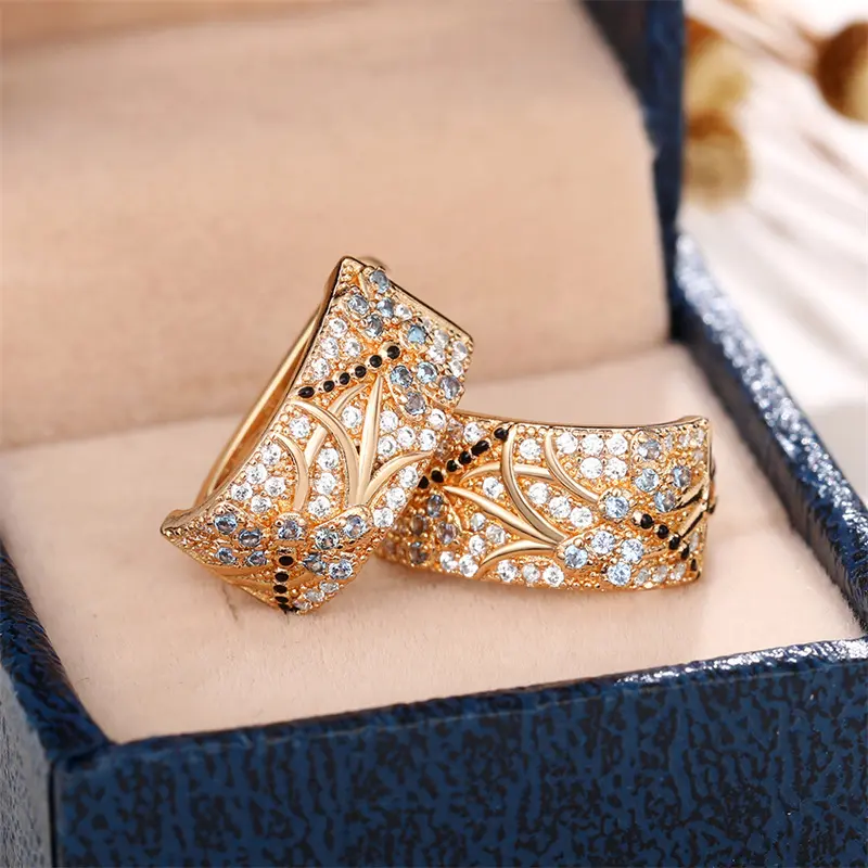 Huitan Personality Dragonfly Design Hoop Earrings for Women Gorgeous Gold Color Ear Accessories Wedding Party New Item Jewelry