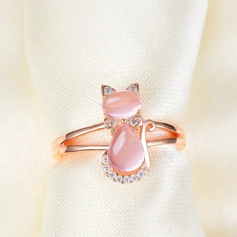 Huitan Rose Gold Color Cat Rings for Women Cute Girls Gift Exquisite Finger Accessories Party Daily Wearable Statement Jewelry