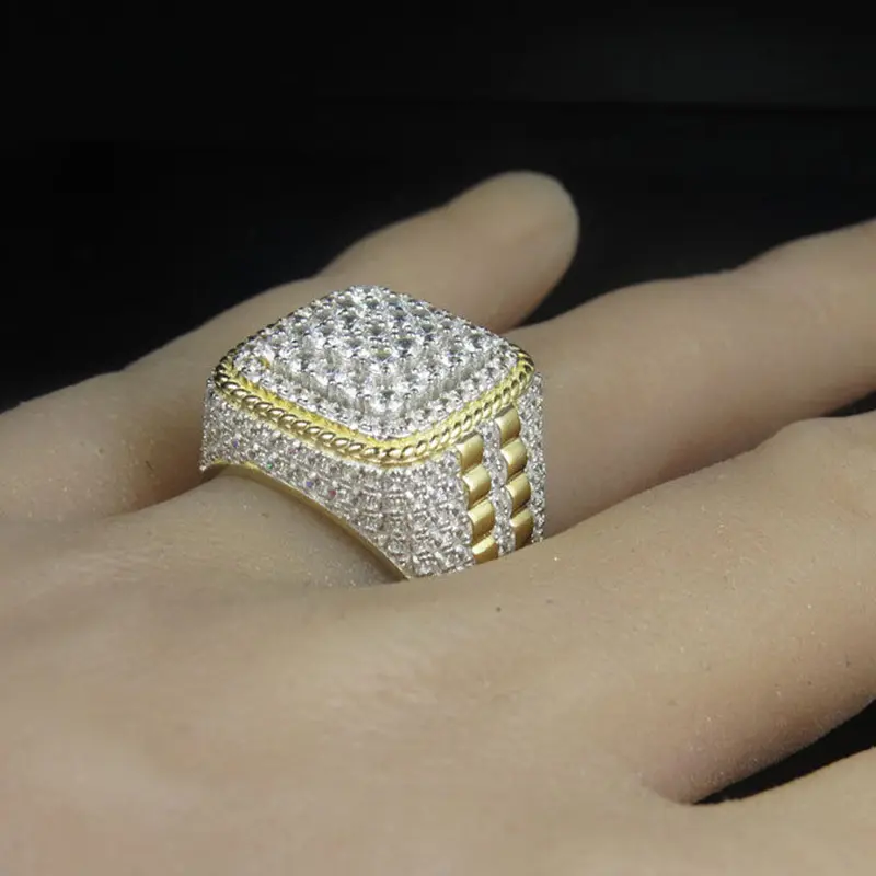 Huitan Trendy Hip Hop Rock  Men Ring  For Party Light Gold  Color Full Bling Iced Out Cubic  Micro Paved CZ Rings Gift Jewelry