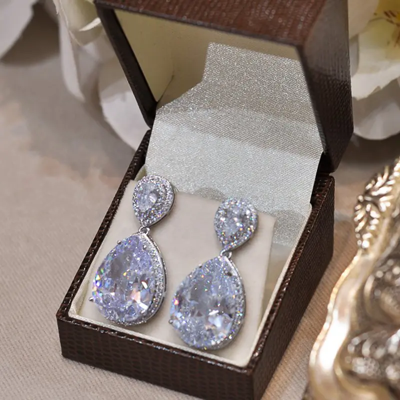 Huitan High-quality Women's Earrings with Big Water Drop Cubic Zirconia AAA Sparkling Lady Ear Accessories for Wedding Jewelry