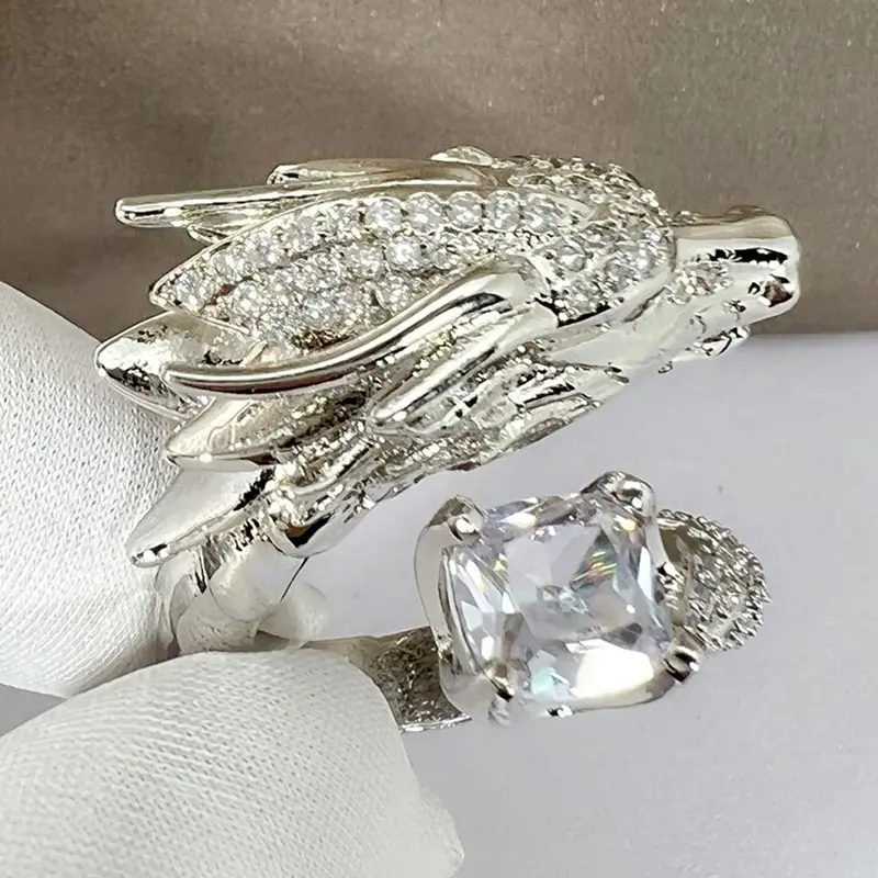 Huitan Dragon Adjustable Rings Luxury Male Bright Cubic Zirconia Crystal Finger Accessories for Party Hyperbole Jewelry