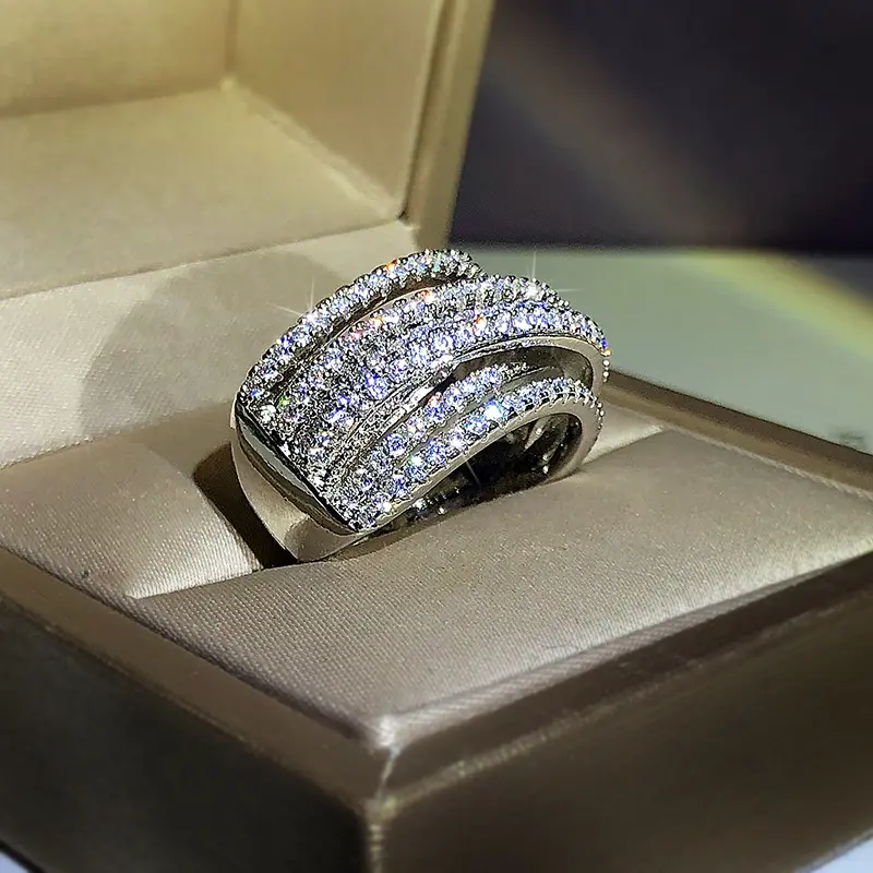Huitan Micro Paved CZ Bling Bling Women's Finger-rings Modern Design Fashion Versatile Female Accessories OL Style New Jewelry