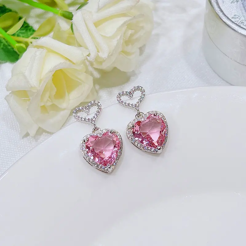 Huitan 2023 Trendy Women Earrings with Pink Love Cubic Zirconia Temperament Sweet Girls Ear Accessories Gift Statement Jewelry
