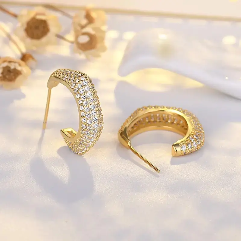 Huitan Sparkling Zirconia Hoop Earrings for Women Luxury Gold Color Daily Party Accessories Gorgeous Anniversary Jewelry Gifts