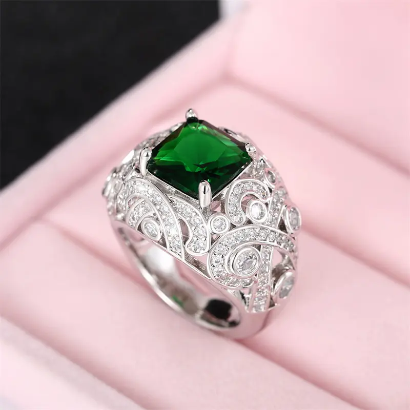 Huitan Elegant Lady's Rings for Wedding Anniversary Party Full Bling Iced Out Green CZ Rings Silver Color Mom's Gift New Jewelry