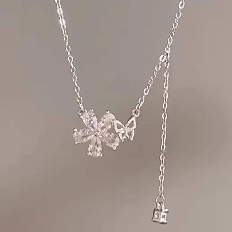 Huitan Fresh Style Flower with Hollow Butterfly Design Women's Pendant Necklace Luxury Trendy Silver Color Cubic Zircon Jewelry