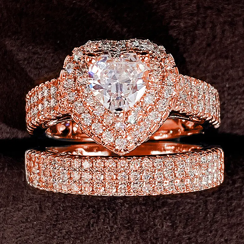 Huitan Eternity Love Women Rings Luxury 2Pcs/Set Cubic Zirconia Heart Rings Wedding Engagement Party Fashion Versatile Jewelry