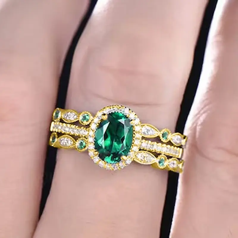 Huitan Luxury Bright Green Zirconia Ring Female 3Pcs Set Finger Accessories for Anniversary Party Gorgeous Jewelry for Party