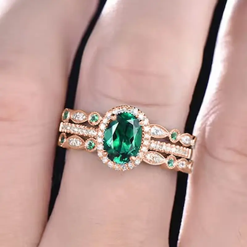 Huitan Luxury Bright Green Zirconia Ring Female 3Pcs Set Finger Accessories for Anniversary Party Gorgeous Jewelry for Party