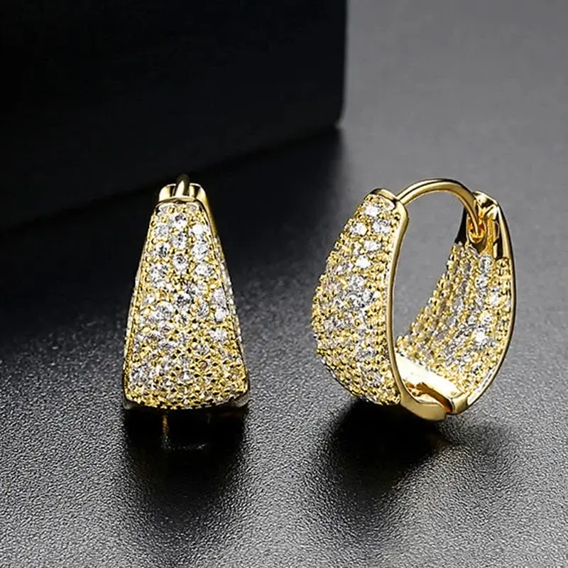Huitan Trendy Gold Color Brilliant Cubic Zirconia Hoop Earrings for Women Fashion Daily Wearable Accessories Luxury Jewelry Gift