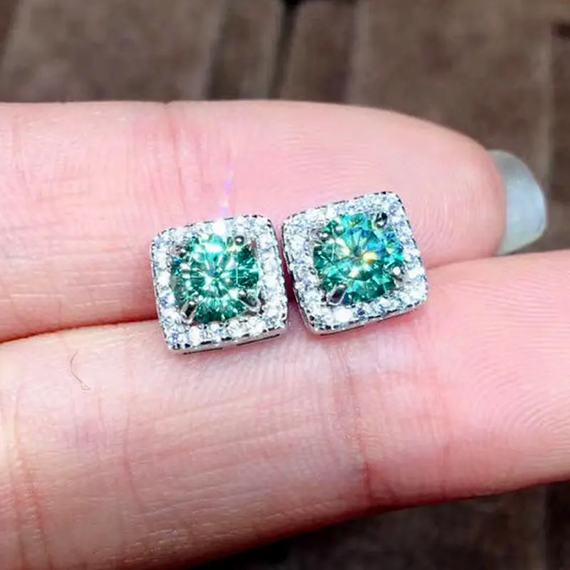Huitan Bright Zirconia Ear Studs Lady Everyday Earrings Jewelry for Women Fashion Female Engagement Ceremony Accessories Gift