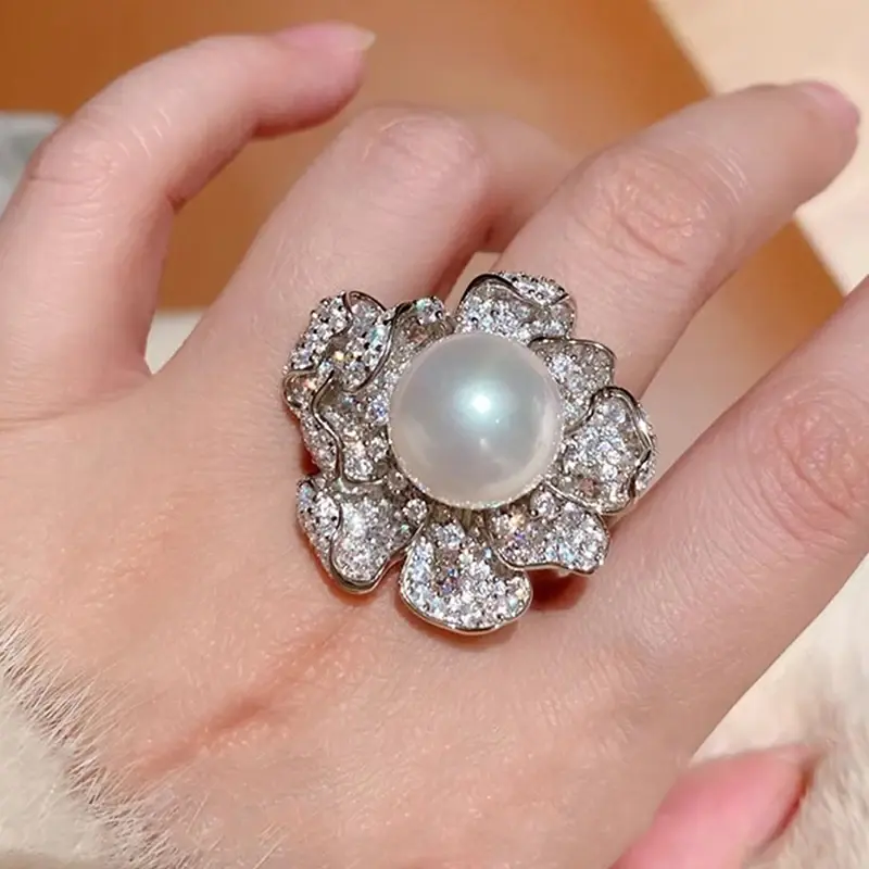 Huitan Swanking Charming Imitation Pearl Flower Rings for Women Elegant Temperament Finger Accessories Versatile Wedding Jewelry