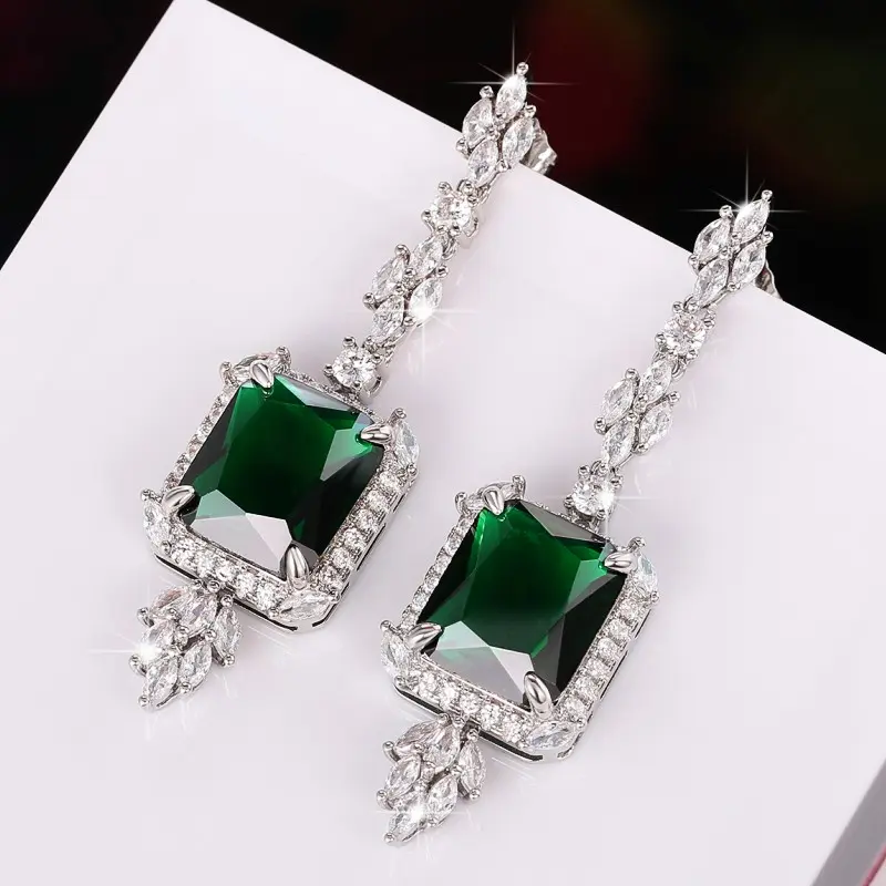 Huitan Full Bling Iced Out Big Green CZ Earrings for Women Luxury Aesthetic Bridal Wedding Party Hanging Earrings Trendy Jewelry