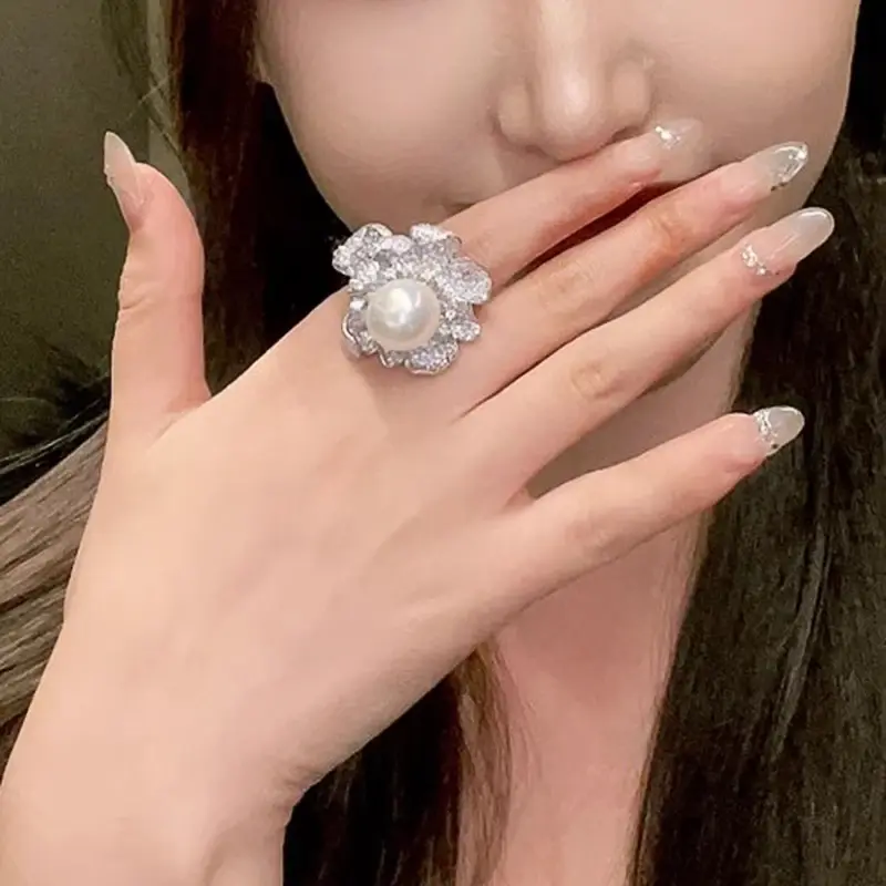 Huitan Swanking Charming Imitation Pearl Flower Rings for Women Elegant Temperament Finger Accessories Versatile Wedding Jewelry