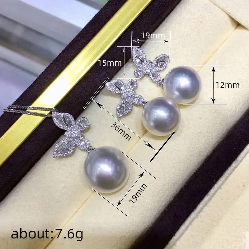 Huitan Delicate Butterfly Pendant Necklace for Women Graceful Simulated Pearl Accessories for Engagement Shiny Zirconia Jewelry