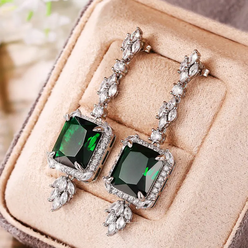 Huitan Full Bling Iced Out Big Green CZ Earrings for Women Luxury Aesthetic Bridal Wedding Party Hanging Earrings Trendy Jewelry
