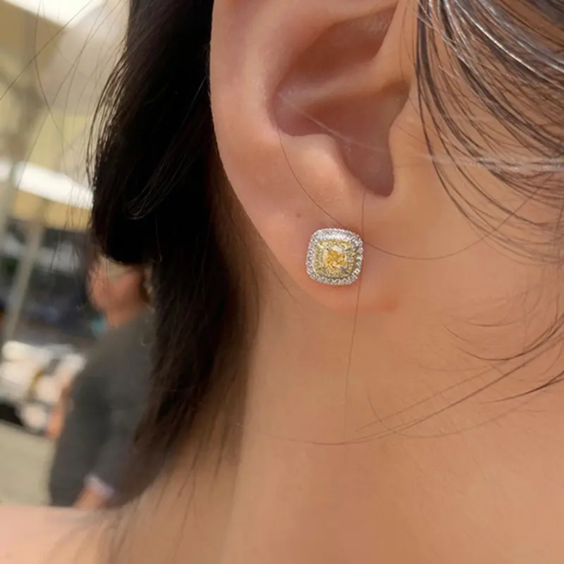 Huitan Colorful Cubic Zirconia Stud Earrings for Women Luxury Silver Color Accessories Wedding Party Temperament Lady Jewelry