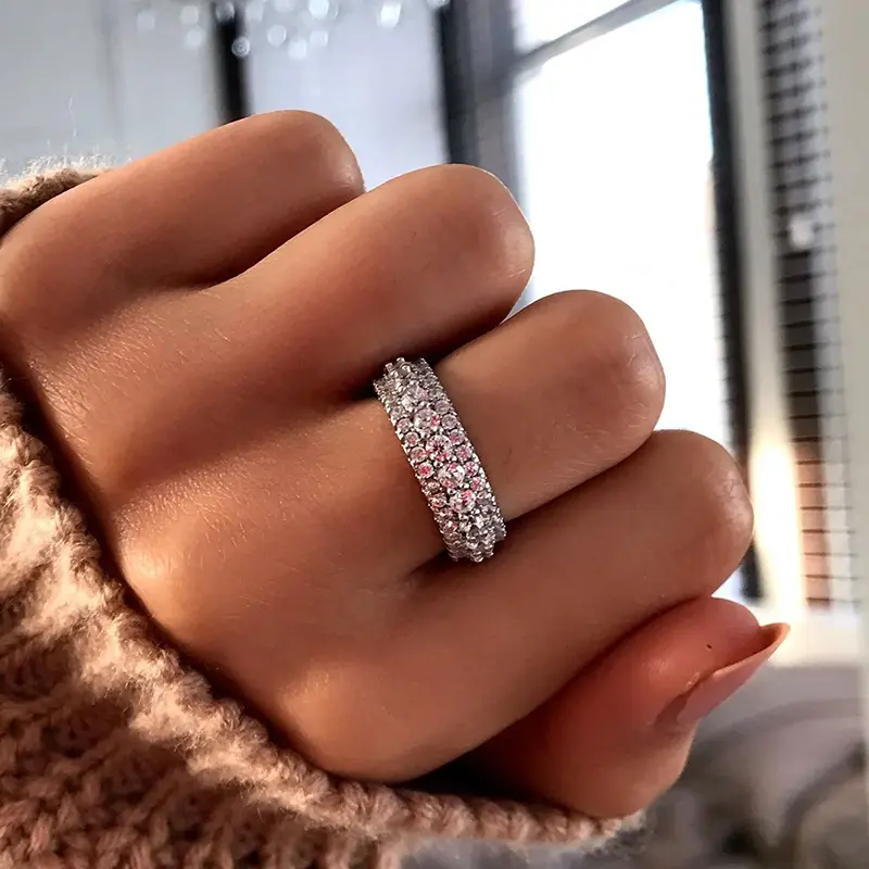 Huitan Round Cubic Zirconia Rings for Women Luxury Trendy Promise Rings Fashion Versatile Wedding Accessories Eternity Jewelry