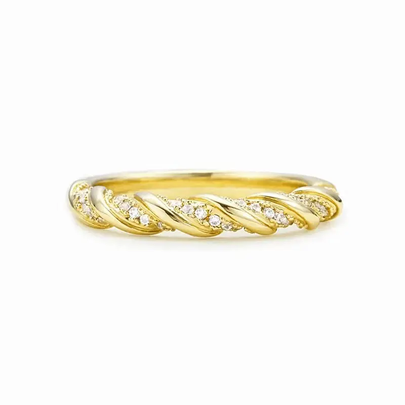 Huitan Fashion Gold Color Twist Ring Female Trendy Wedding Band Jewelry with Shiny Zirconia Stylish Accessories for Engagement