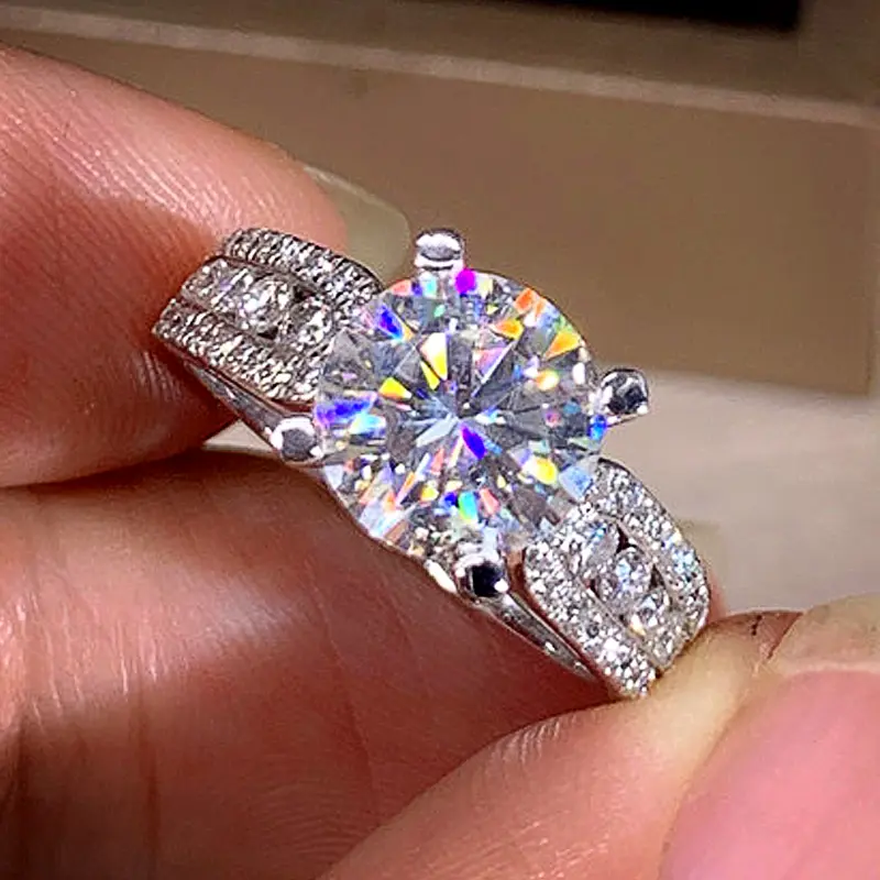 Huitan Modern Women's Wedding Rings Brilliant Crystal Cubic Zirconia High-quality Silver Color Female Ring Engagement Jewelry