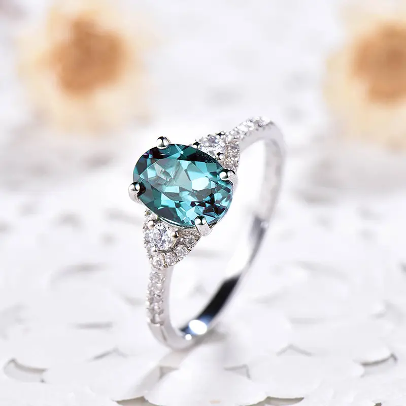 Huitan Simple Elegant Design Oval Blue CZ Rings Women for Anniversary Party Facy Gift for Lady Temperament Elegant Jewelry