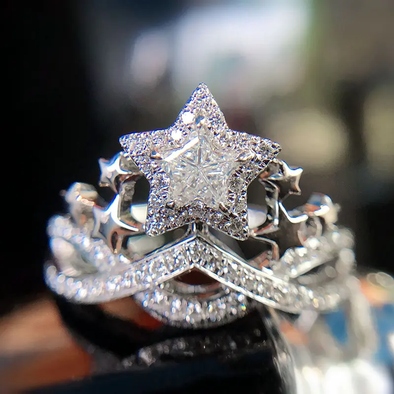 Huitan Fresh Style Star Rings for Female High Quality Silver Plated Crystal CZ Stone Fashion Luxury Women Rings Delicate Jewelry
