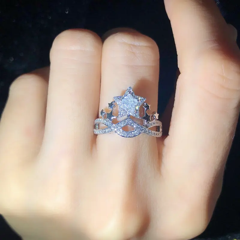 Huitan Fresh Style Star Rings for Female High Quality Silver Plated Crystal CZ Stone Fashion Luxury Women Rings Delicate Jewelry