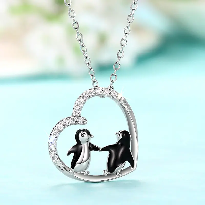 Huitan Penguin Necklace for Friends Cute Animal Heart Pendant Necklace Birthday Gift Daily Wear Statement Accessory Hot Jewelry