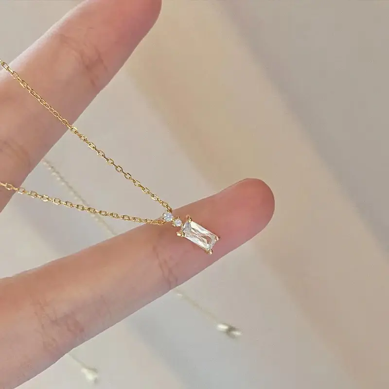 Huitan Minimalist Cubic Zirconia Pendant Necklace for Women All-match Accessories for Daily Life Fashion Gold Color Jewelry Gift