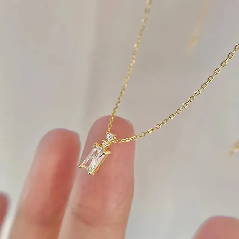 Huitan Minimalist Cubic Zirconia Pendant Necklace for Women All-match Accessories for Daily Life Fashion Gold Color Jewelry Gift
