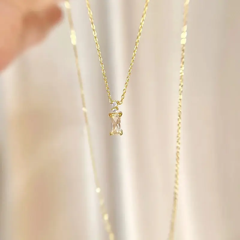 Huitan Minimalist Cubic Zirconia Pendant Necklace for Women All-match Accessories for Daily Life Fashion Gold Color Jewelry Gift