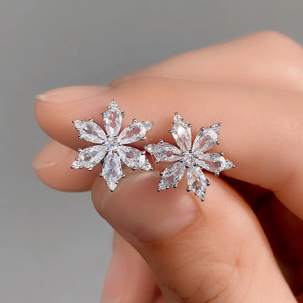 Huitan Simple Versatile Women's Cubic Zirconia Stud Earrings Silver Color High Quality Ear Accessory Daily Wear Wedding Jewelry