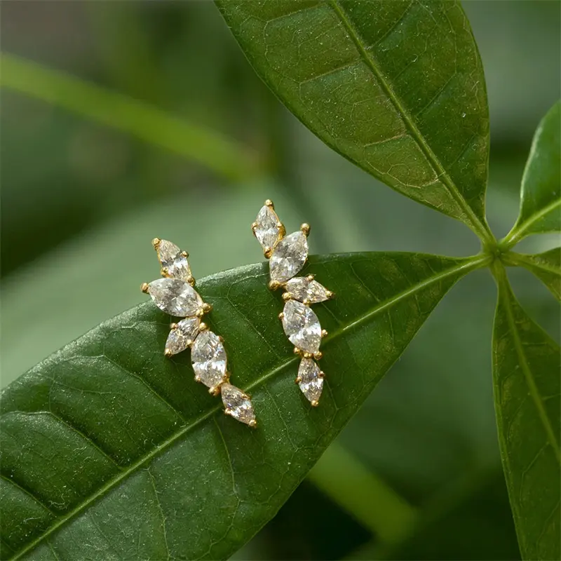 Huitan Chic Climb Ear Stud Earrings for Women Fashion Contracted Piercing Accessories Low-key Earrings Gift Statement Jewelry