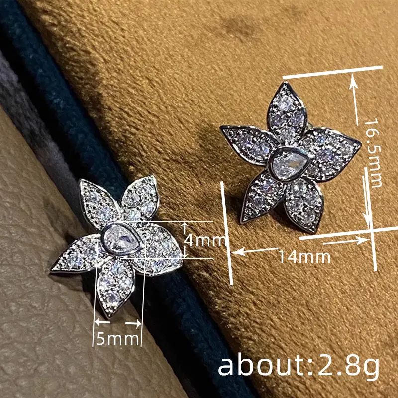 Huitan Delicate Flower Stud Earrings for Women Silver Color Accessories for Engagement Elegant Lady Daily Wearable Jewelry Gifts