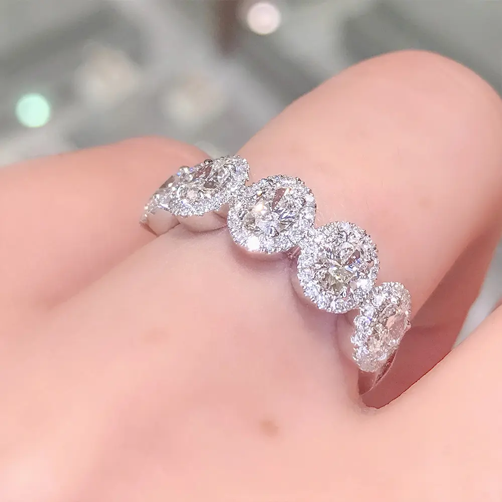 Huitan Fashion Oval Shaped CZ Rings for Women Modern Design Temperament Female Accessories Wedding Party Statement Jewelry Gift