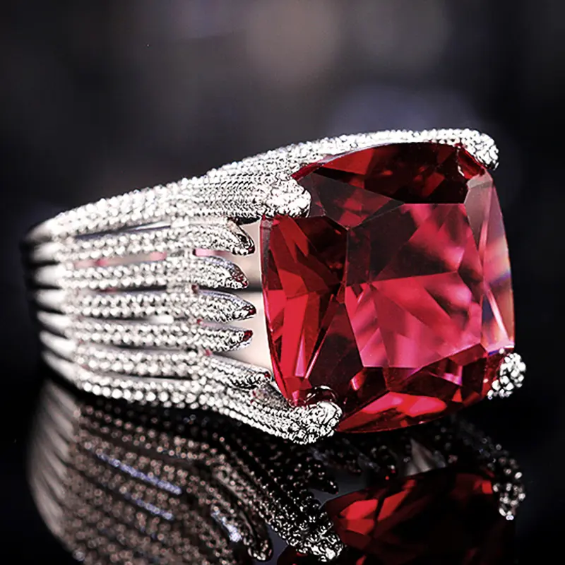 Huitan Gorgeous Square Dark Red Cubic Zirconia Rings for Women Wedding Engagement Hyperbole Noble Female Rings Fashion Jewelry