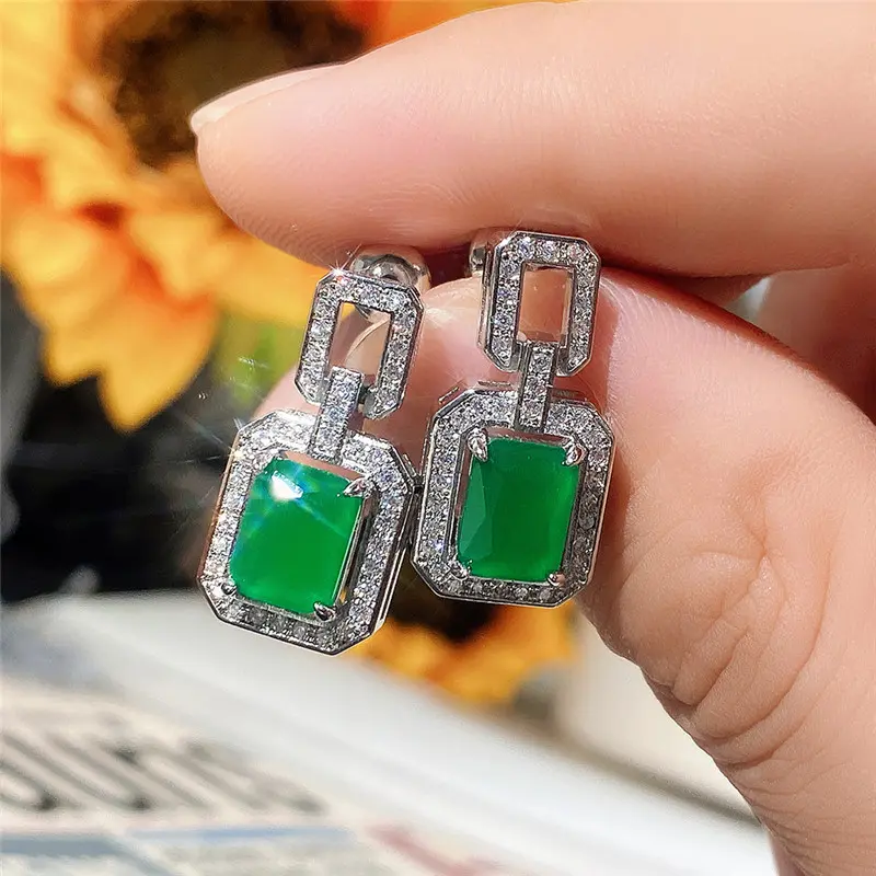 Huitan Vintage Green CZ Dangle Earrings Women Geometric Shaped Designed Lady's Ear Earrings Retro Party Jewelry Anniversary Gift