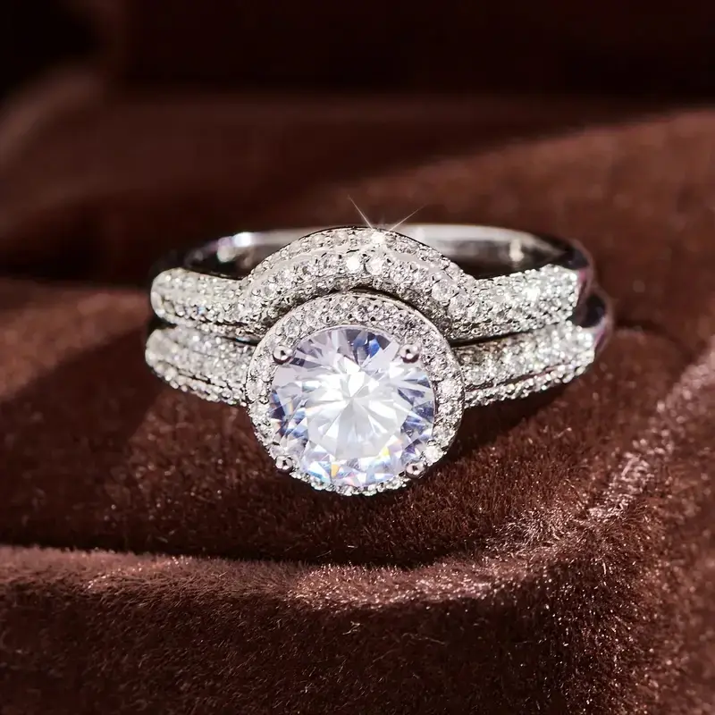 Huitan Luxury 2pcs Set Finger Rings Female Silver Color Accessories for Engagement Ceremony Gorgeous Wedding Jewelry for Bridal