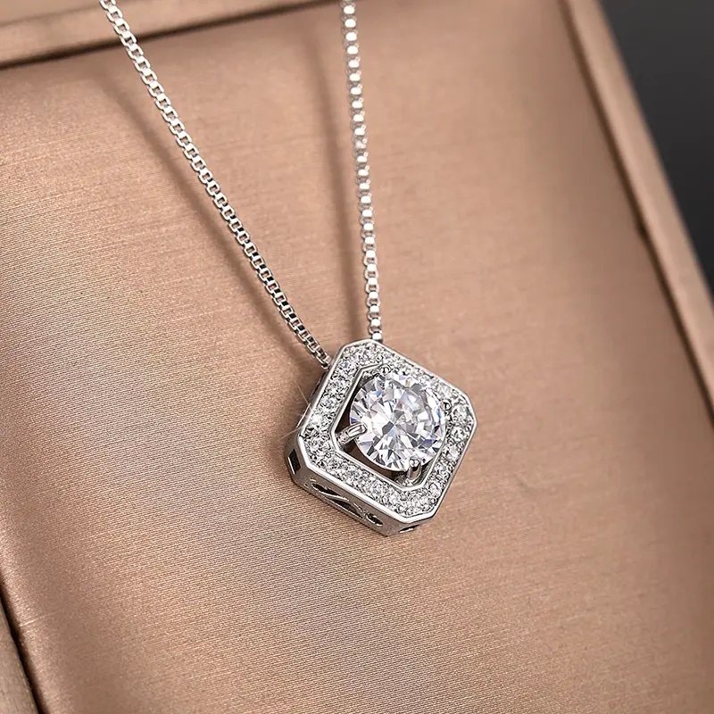 Huitan Classic Sqaure Pendant Necklace with Brilliant Cubic Zirconia for Women Simple Luxury Female Wedding Necklace Hot Jewelry