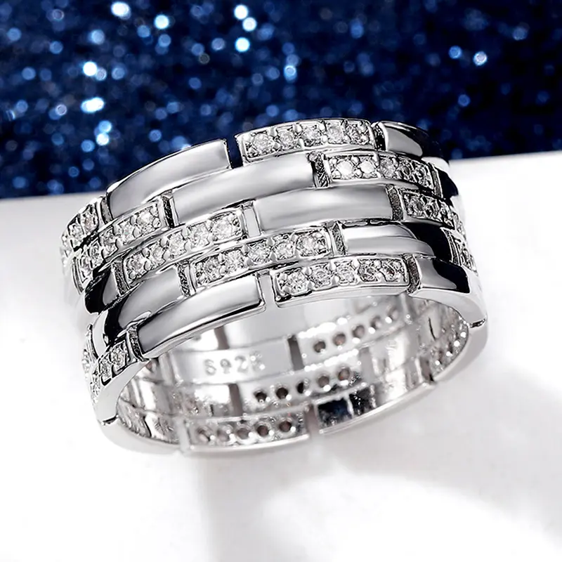 Huitan Luxury Silver Color Women/Men Finger Rings Shiny CZ Anniversary Love Gift Simple Stylish Design Versatile Fashion Jewelry