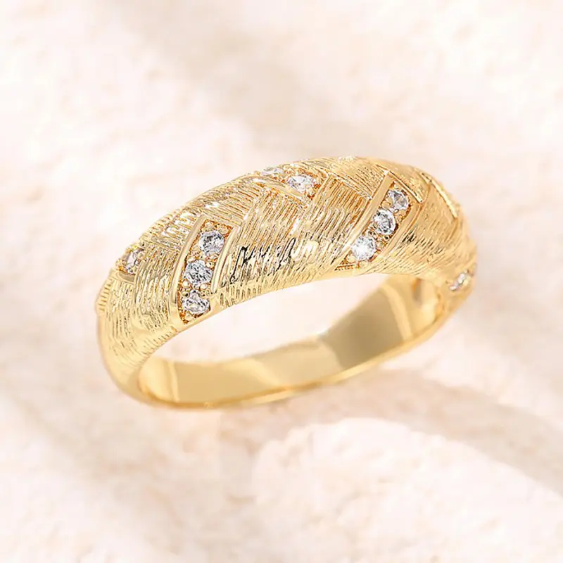 Huitan Engagement Wedding Rings New for Women Chic Braid Design Luxury Gold Color Female Rings Party Statement Jewelry Drop Ship