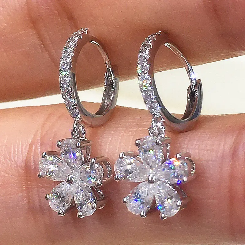 Huitan Sparkling Flower Dangle Earrings for Women Full Paved Crystal CZ Fashion Exquisite Girls Neck Accessories Luxury Jewelry