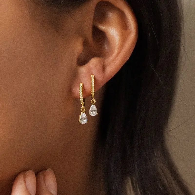 Huitan Dainty Gold Color Drop Earrings Female Graceful Bright Drop-shaped Zirconia Pendant Accessories for Engagement Party