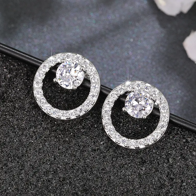 Huitan Fashion Contracted Design Round Shaped Stud Earrings for Women Ear Piercing Sparkling Cubic Zirconia Statement Jewelry