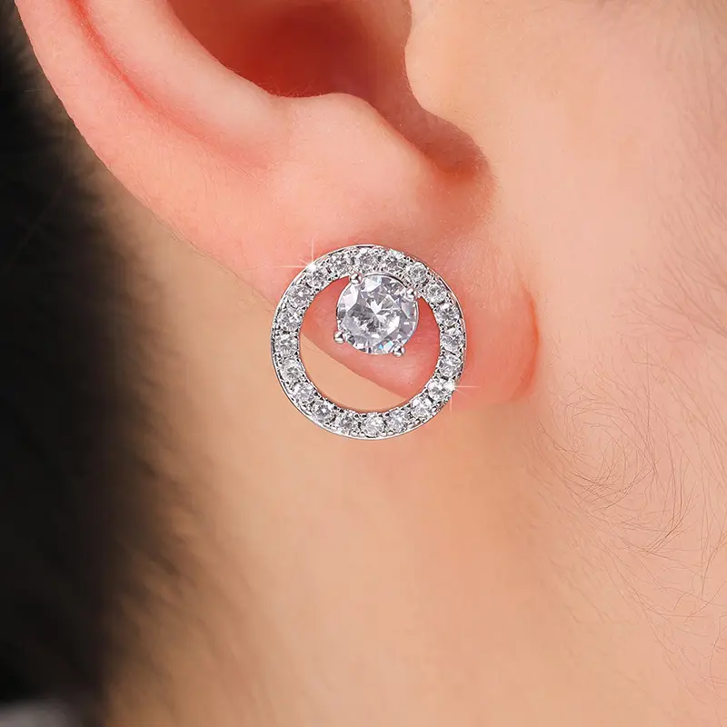 Huitan Fashion Contracted Design Round Shaped Stud Earrings for Women Ear Piercing Sparkling Cubic Zirconia Statement Jewelry