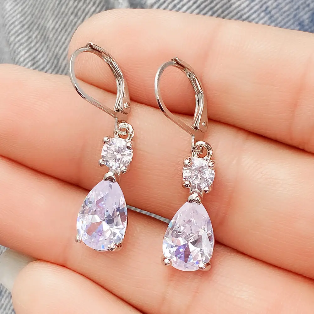 Huitan Temperament Women's Wedding Dangle Earrings Luxury Fashion Cubic Zirconia Earrings Gorgeous Lady Jewelry Drop Shipping