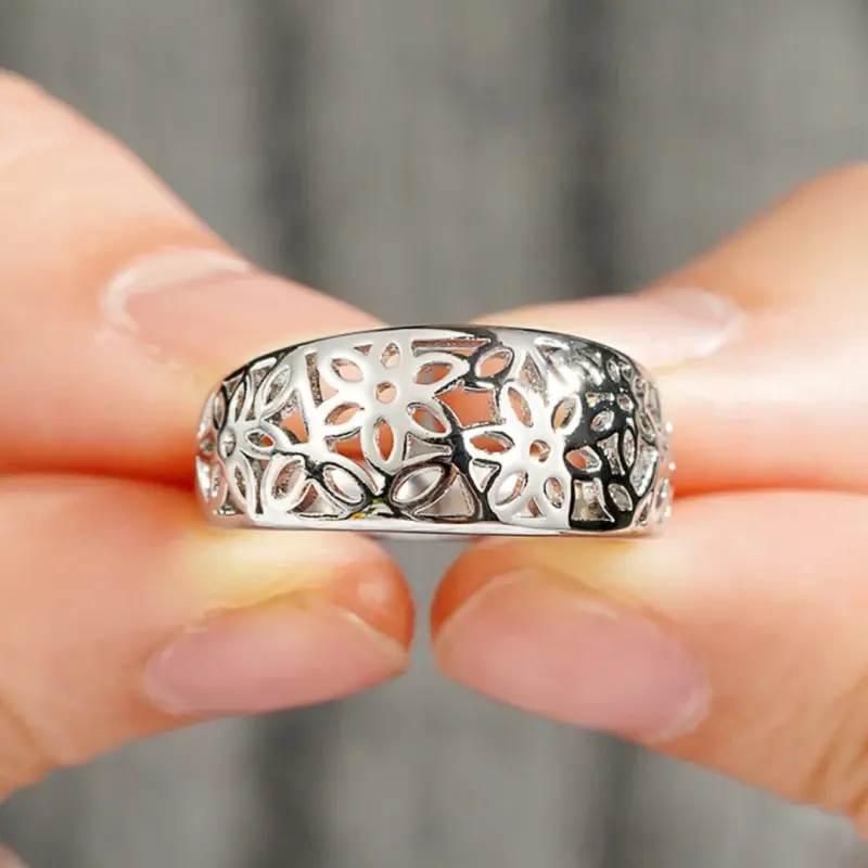 Huitan Silver Color Hollow-out Design Finger Ring Female Daily Wearable Accessories Graceful Low-key Jewelry for Engagement