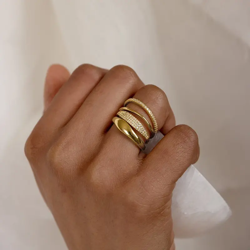 Huitan Trendy 4Pcs Set of Rings for Women Gold Color/Silver Color Finger Jewelry Shiny Zirconia Detachable Wear Lady Accessories